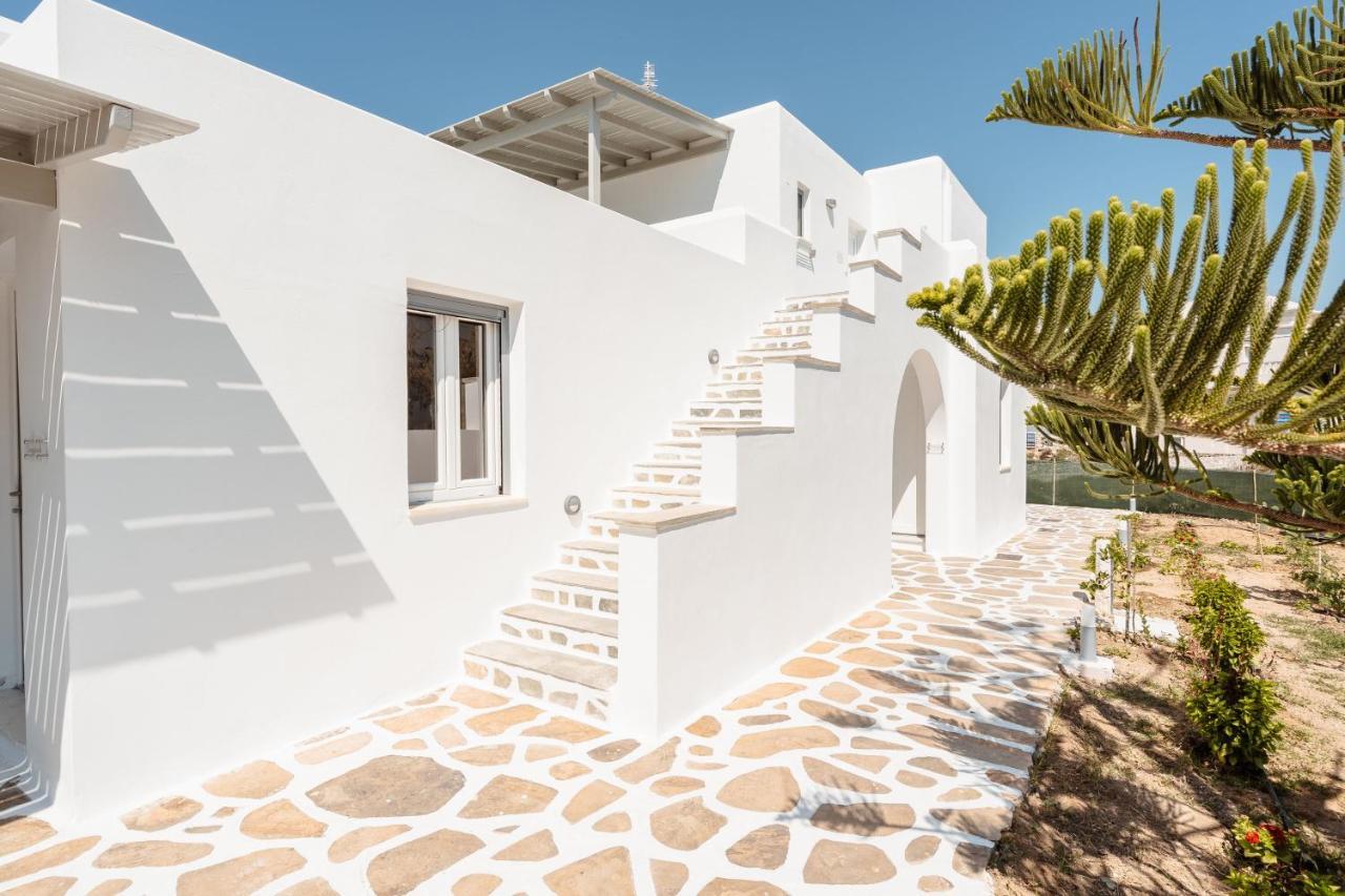 Celestial Seaview Apartments-Portara Naxos City Εξωτερικό φωτογραφία