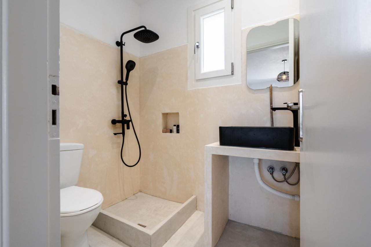 Celestial Seaview Apartments-Portara Naxos City Εξωτερικό φωτογραφία