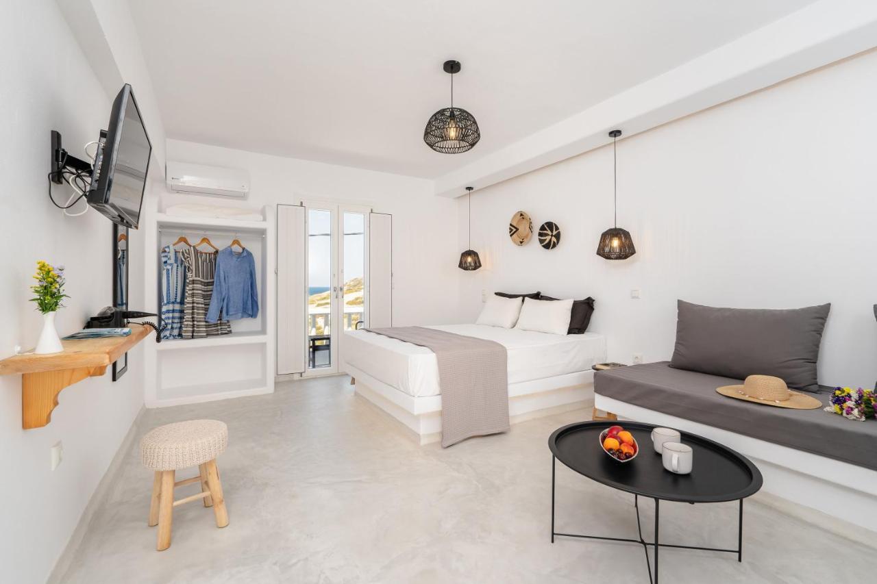 Celestial Seaview Apartments-Portara Naxos City Εξωτερικό φωτογραφία