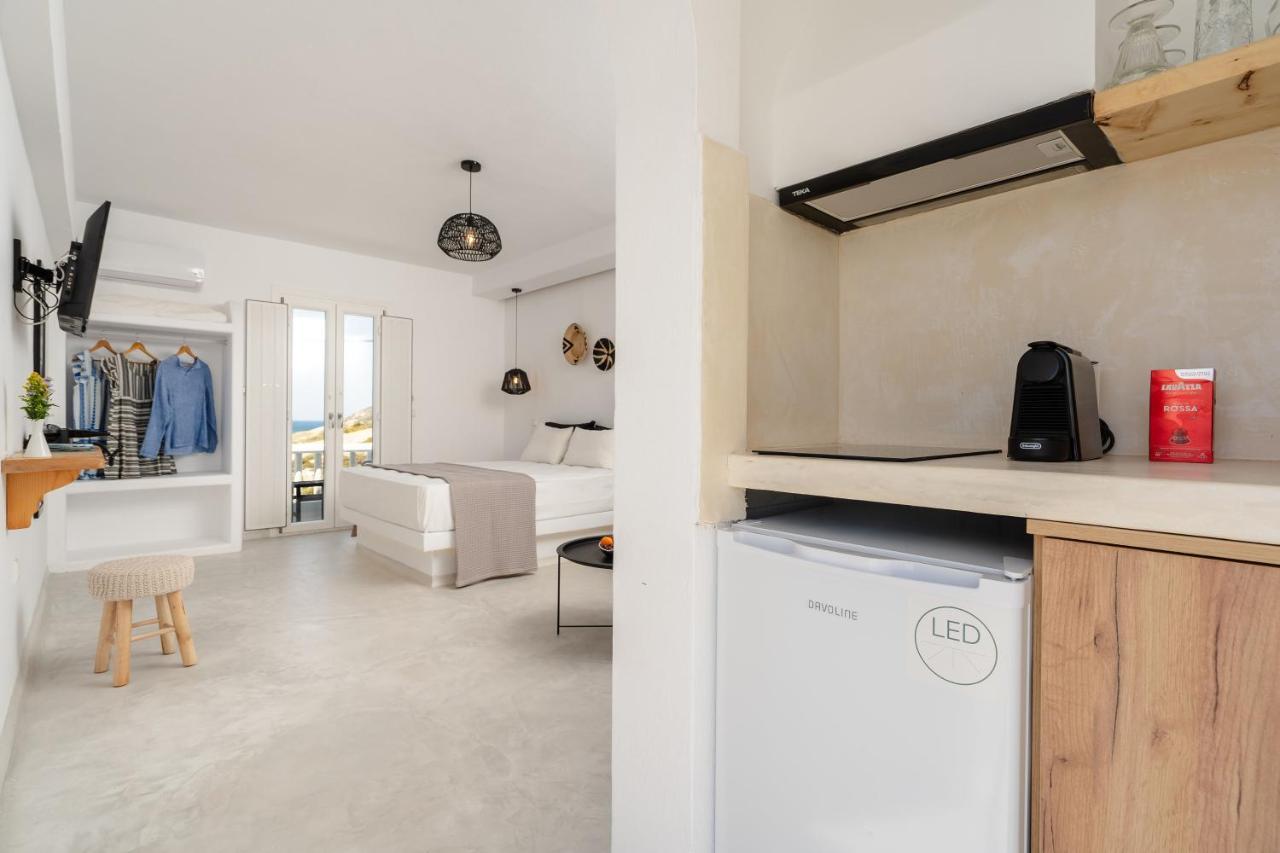 Celestial Seaview Apartments-Portara Naxos City Εξωτερικό φωτογραφία