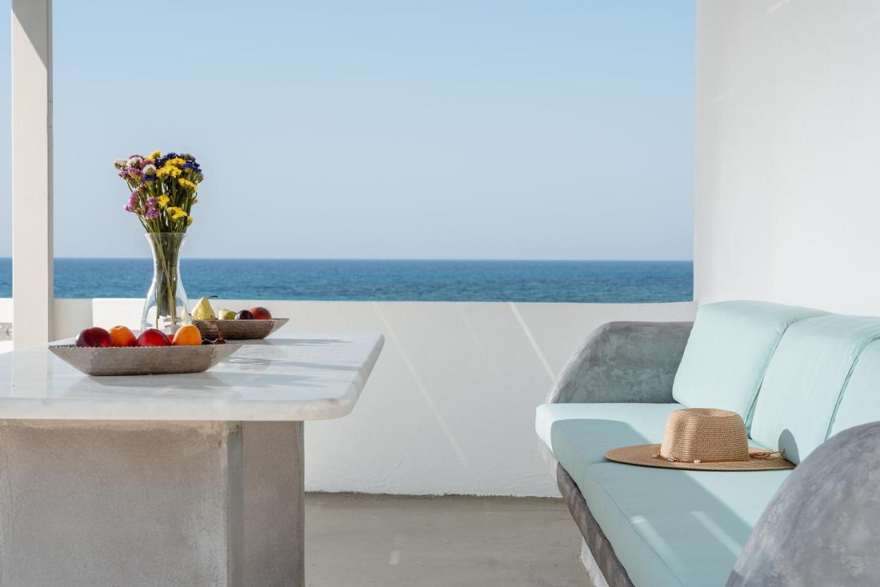 Celestial Seaview Apartments-Portara Naxos City Εξωτερικό φωτογραφία