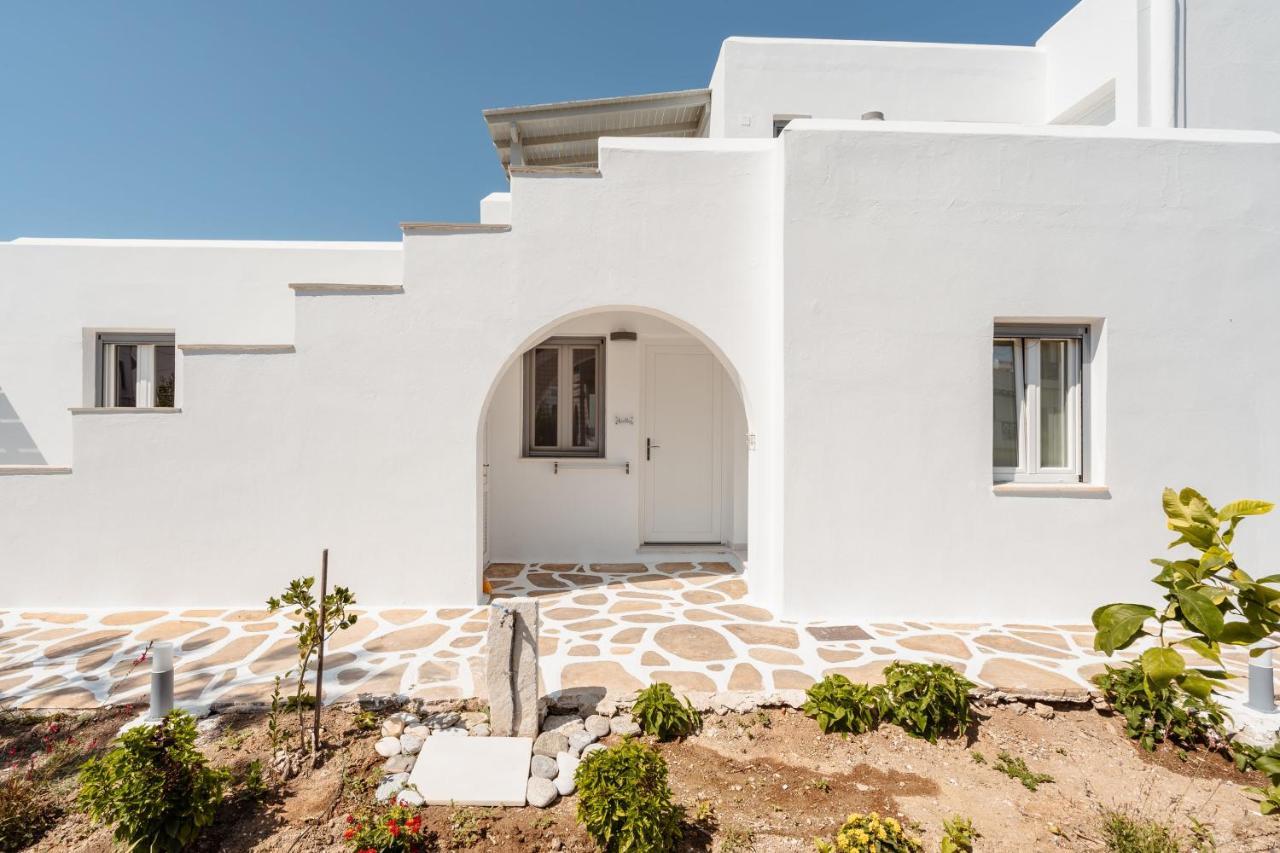 Celestial Seaview Apartments-Portara Naxos City Εξωτερικό φωτογραφία