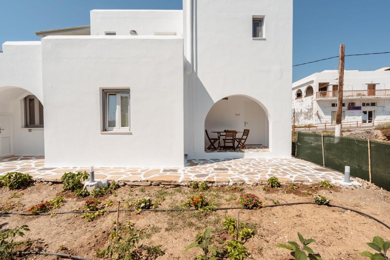 Celestial Seaview Apartments-Portara Naxos City Εξωτερικό φωτογραφία